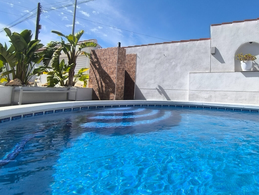 Leichter Einstieg Pool