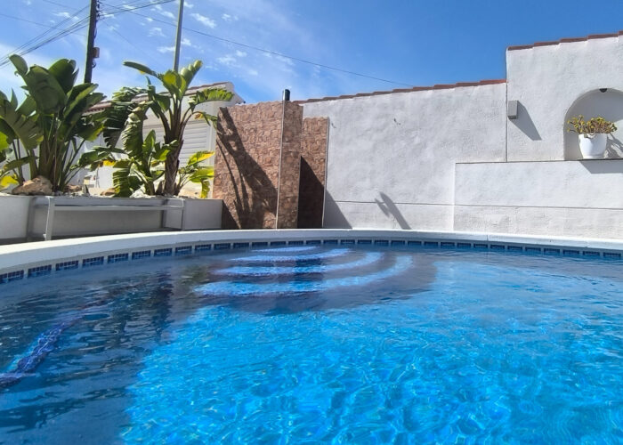 Leichter Einstieg Pool